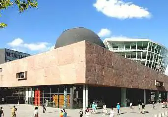 Photo of Les Champs Libres