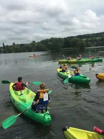 Photo of location de canoe sur la risle de brionne à montfort sur risle