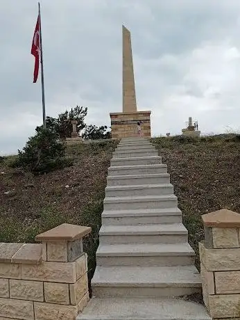 Photo de Kop Şehitler Abidesi