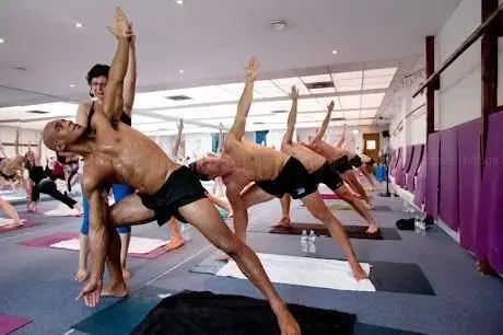 Photo de BYC hot yoga
