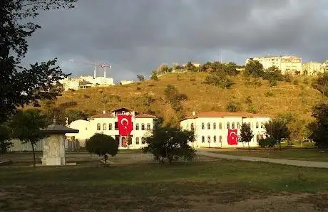 Photo de İstanbul Büyükşehir Belediyesi Çocuk Parkı