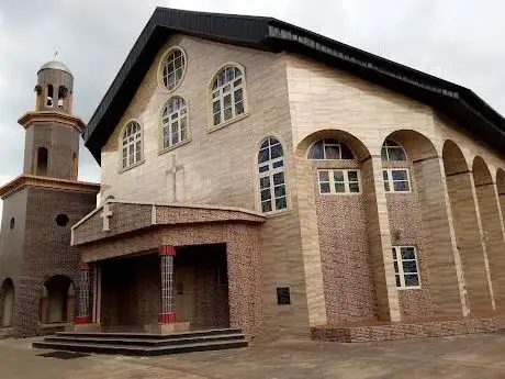 Photo de St James Catholic Church Neni