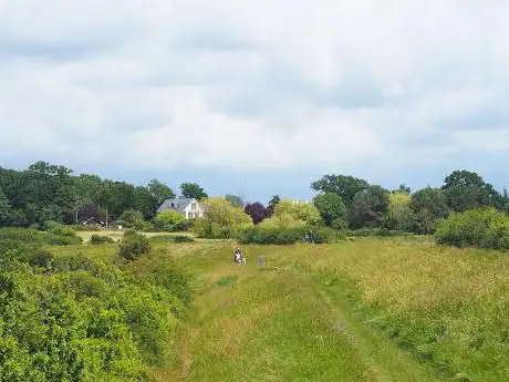 Photo de Saltmarsh Coast Trail