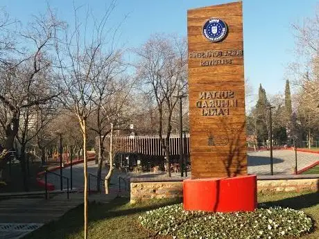 Photo de Sultan II.Murad Parkı