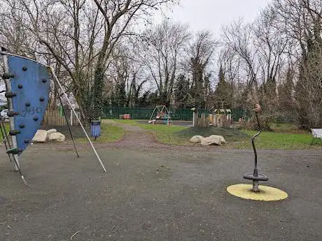 Photo de Hempstead Playing Fields and Pavilion