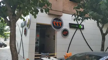 Photo de Salas De Juego 777 SPORT CAFÉ