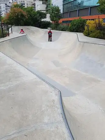 Photo de Skatepark of Courbevoie