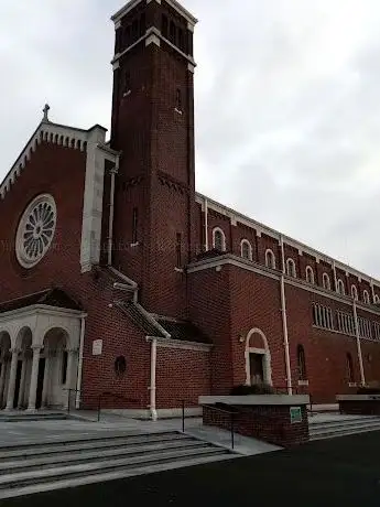 St. Pius X Roman Catholic Church