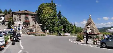 Photo de Piramidi dell' Abetone