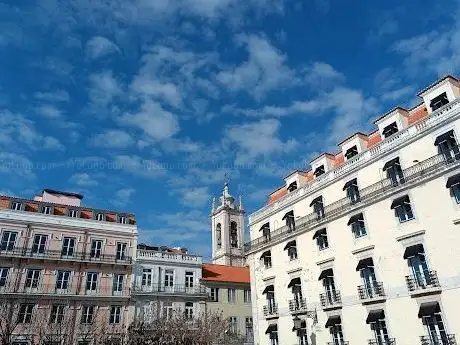 Photo de Largo de São Carlos