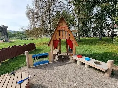 Photo de Ströms Slottsparks Lekplats