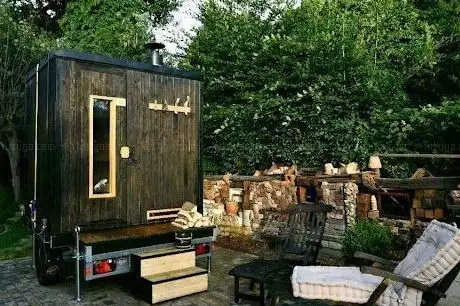 Photo de Sauna mieten Dresden mobile finnische Holzofensauna HansSauna von Johann Hahn