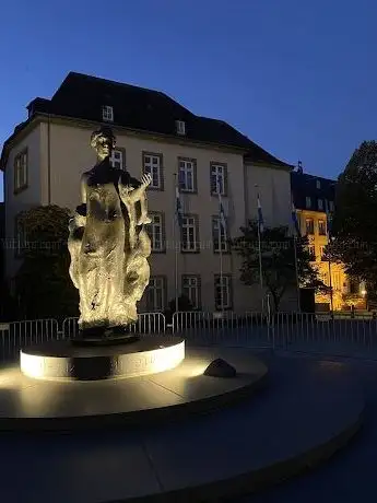 Photo of Monument à la grande-duchesse Charlotte