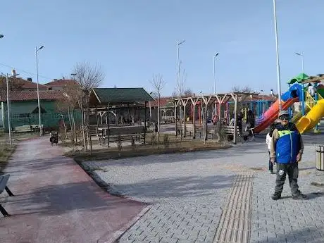 Photo de Şht. Polis Memuru Harun Karabulut Parkı