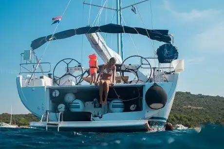 Photo de Navigare Yachting • Dubrovnik  Croatia