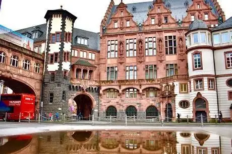 Photo de Brücke zwischen Nord- und Südbau