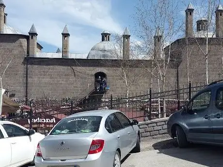 Photo de Rüstempaşa Parkı