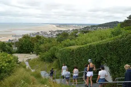 Photo de Les balades de La Côte Fleurie DOMICILIATION