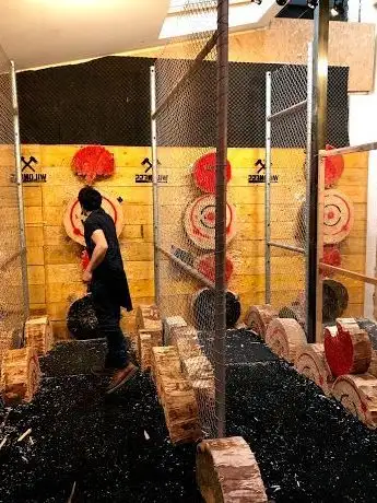 Photo de Wildness Paris | Lancer de hache