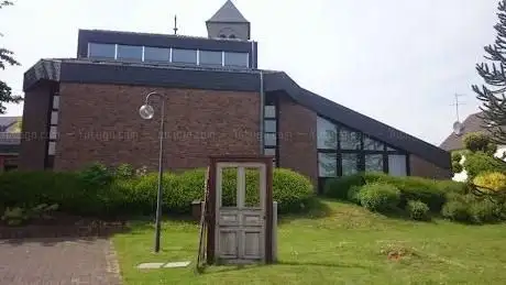 Photo de Evangelische Kirchengemeinde Uckerath - Gemeindeamt