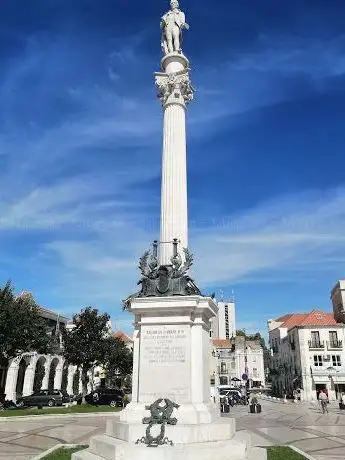 Photo de Estátua de Bocage