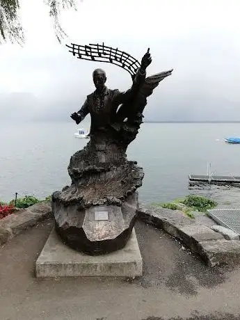 Photo of Stravinsky Statue