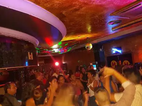 Photo de Cowboys Discoteca Latina