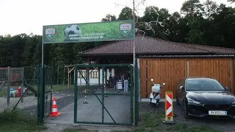 Photo de Fußballplatz Geras