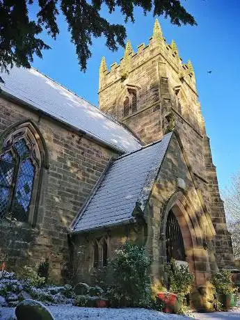 Photo de Holy Cross Church  Morton