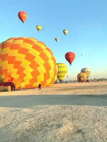Photo de Sindbad Balloons