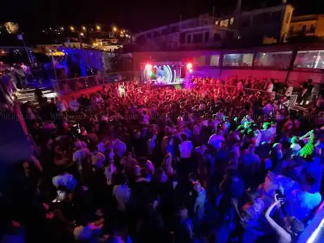 Photo de Circle Disco Club