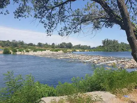 Photo de Confluence du Rhône et de l'Ardèche