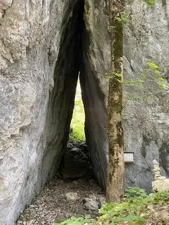 Photo de Höhlenpark Klausenstein Bezau