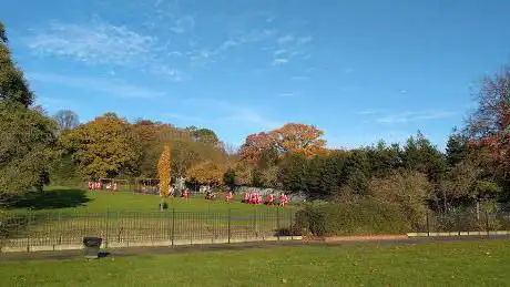 Photo de Queensmead Recreation Ground