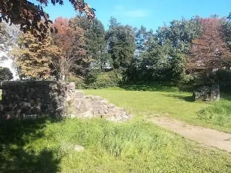Photo de Burg im Hain