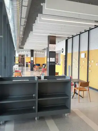 Photo de Biblioteca de Corró d'Avall (Espai Can Prat)