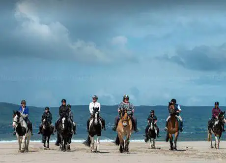 Bespoke Equestrian Ireland - Irish Horseback Riding Tours