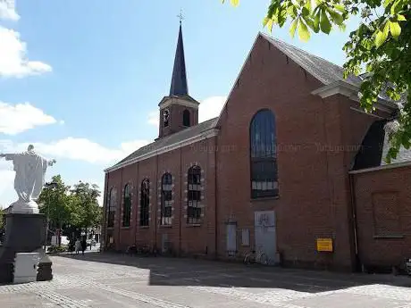 Photo de Sint-Antoniuskerk Brasschaat