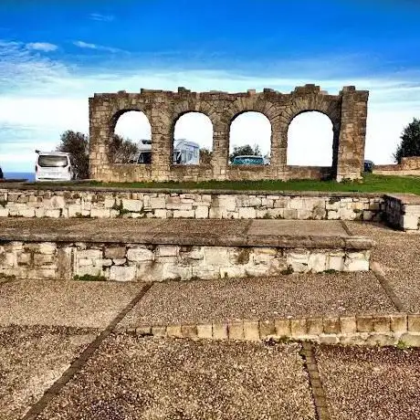 Photo de Santa Barbara Tumulua
