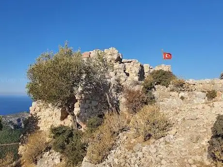 Photo de Tokmar Castle