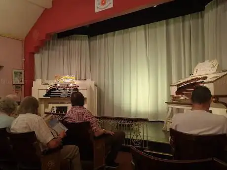 Photo de The Lancastrian Theatre Organ Trust