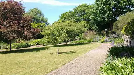 Photo de Springmead Gardens