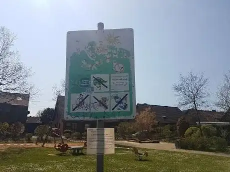 Photo de Spielplatz An Der Martinskirche