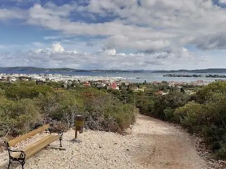 Photo de VIDIKOVAC KOSMATAC ( VIEWPOINT)