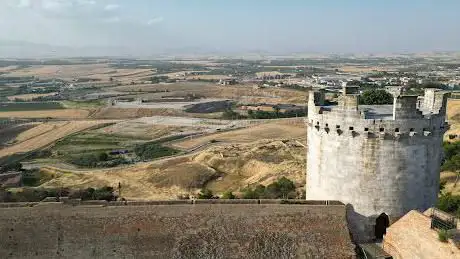 Photo de Swabian-Angevin Fortress