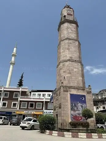 Photo de Niksar Saat Kulesi