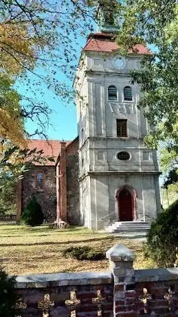 Photo de Edukacyjny Park Dendrologiczny PTTK w Mościcach