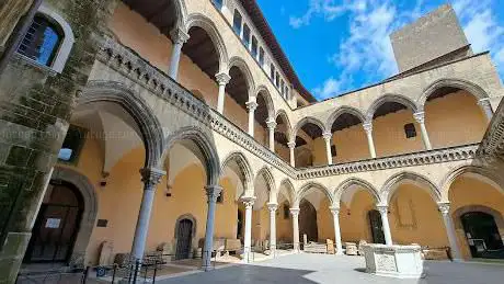 Photo de Museo Archeologico Nazionale di Tarquinia - Palazzo Vitelleschi