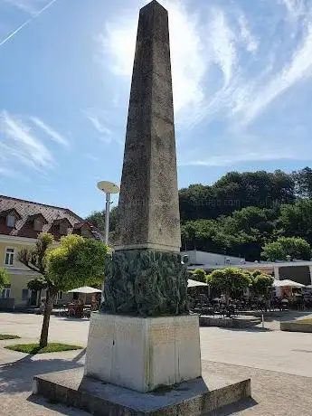 Photo de Spomenik NOB