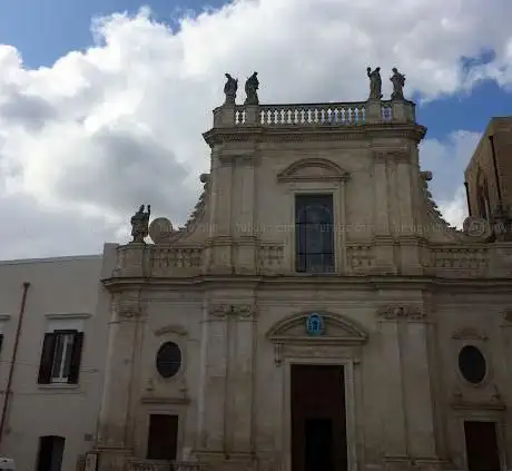Photo de Castellaneta Cathedral